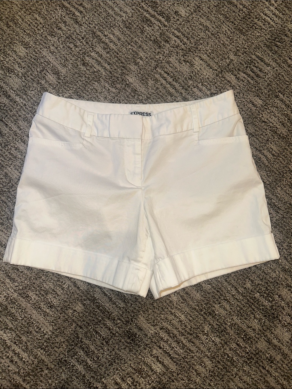 Express White Low Rise Chino Cuffed Women’s Shorts